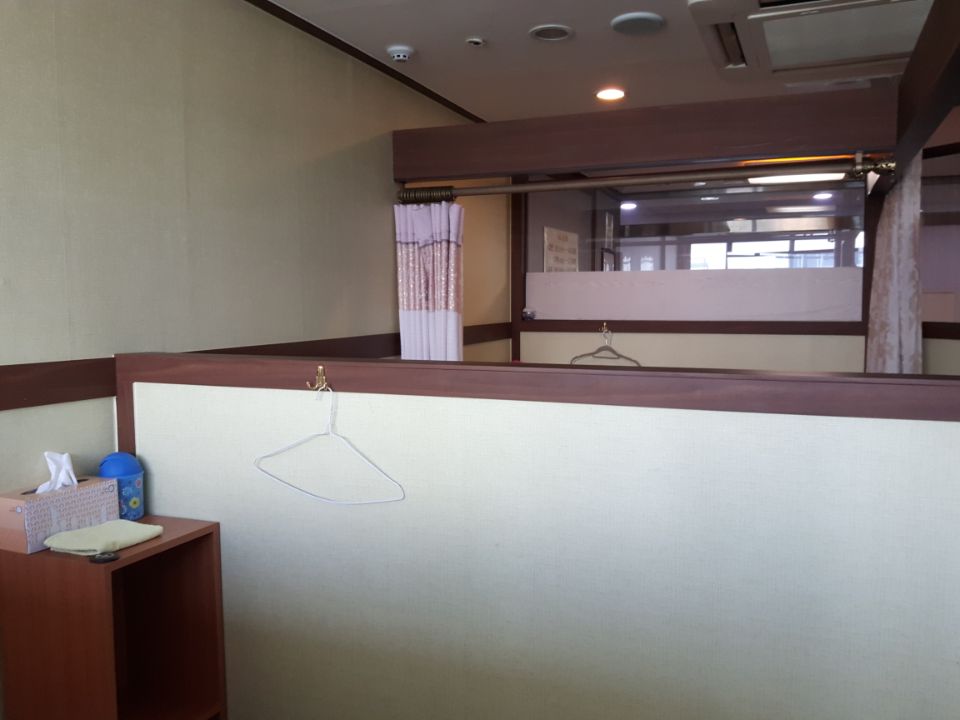 2000769928_IYeEnNxP_d283159105dad7965233dc246727b726445a8efd.jpg 이미지크게보기